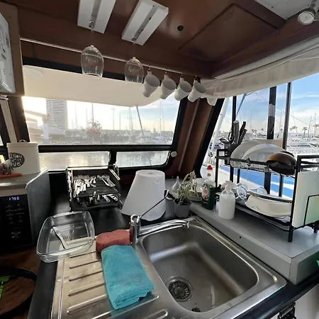 Botel Barco Muy Espacioso Con Dos Terrazas Centro!! Valencia