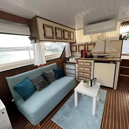 Barco Muy Espacioso Con Dos Terrazas Centro!! Ботель Валенсия